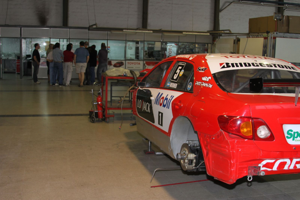 Instituto de Automovilismo Deportivo